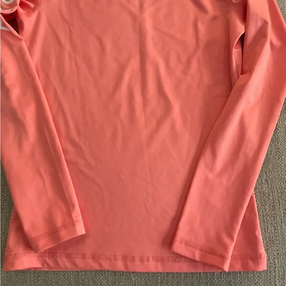 Roxy whole Hearted Long-Sleeve UPF 50 Rashguard swim top. - Picture 9 of 10